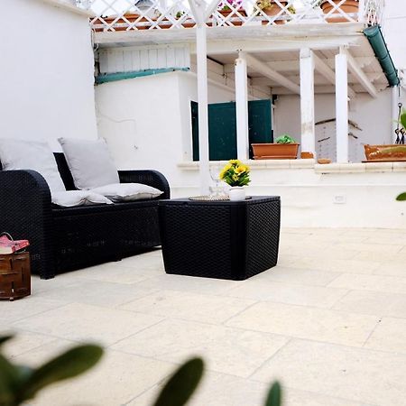 Old Tuff Apartments بولينيانو آ ماري المظهر الخارجي الصورة